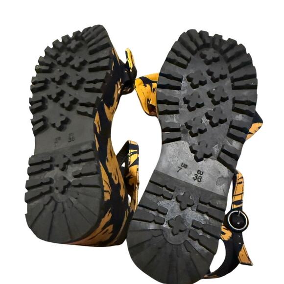 Farm Rio Caramel Bananas Knotted Platform Sandals Sz. 7 - Picture 9 of 11